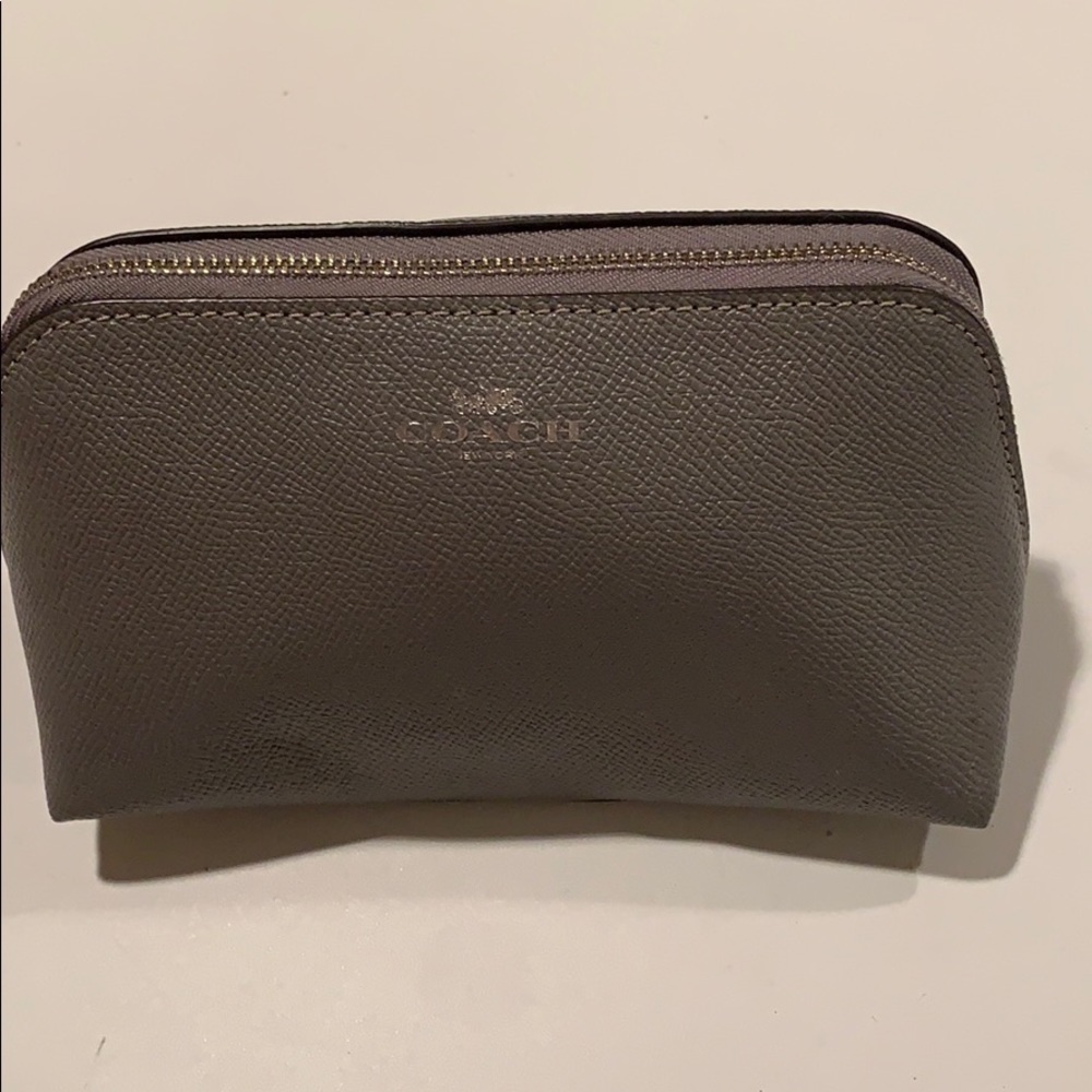 COPY - Coach Make-up bag